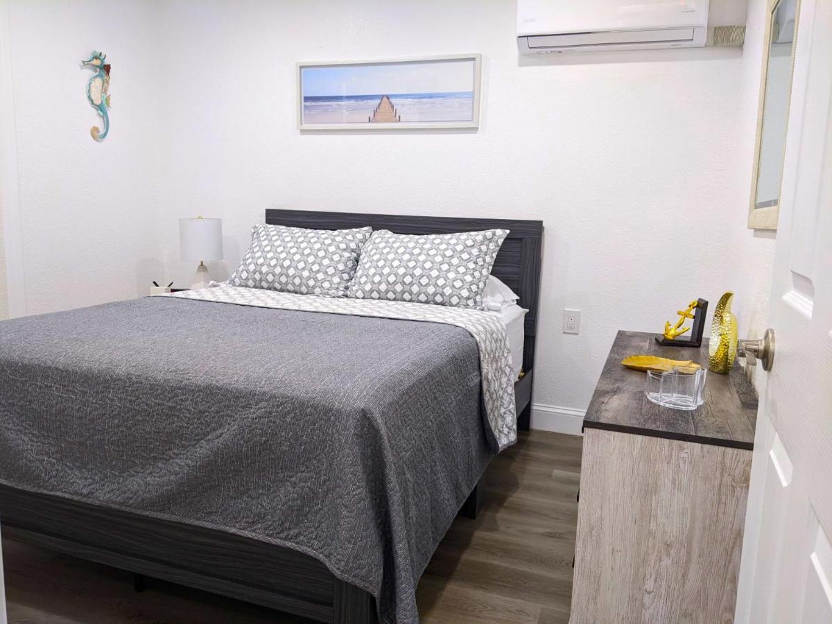 Summer Breezes Apartment *